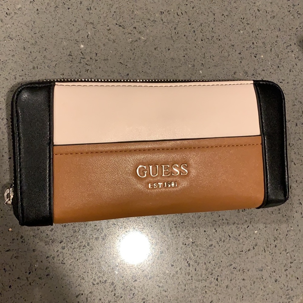 Guess wallet - Picture 7 of 7
